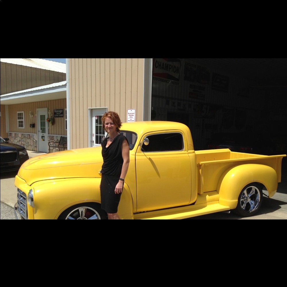 Meet your Posher, Tiffany